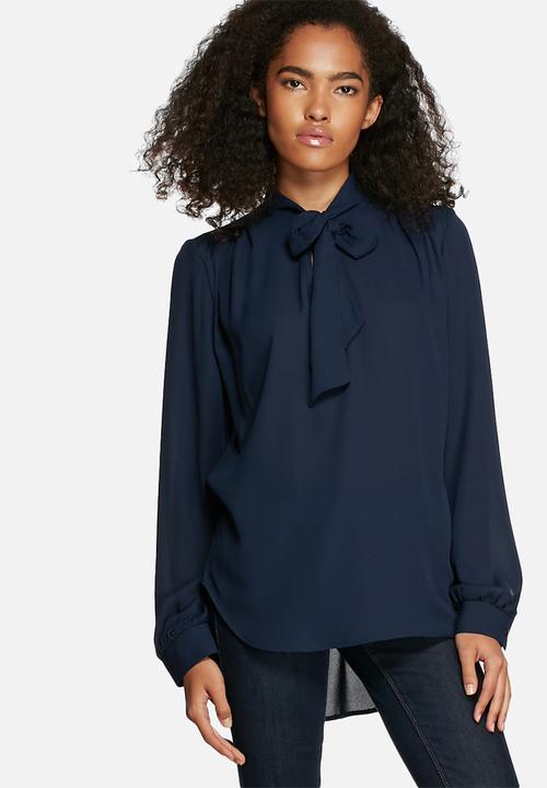 dailyfriday - Anna pussy bow blouse