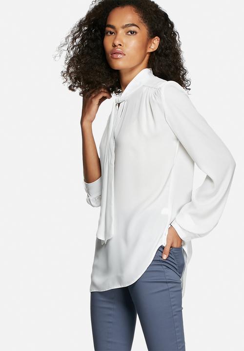 dailyfriday - Anna pussy bow blouse