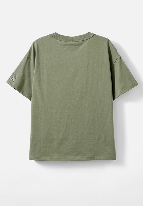 Cotton On - License drop shoulder short sleeve tee - lcn mar swag green/the hulk wreck the halls