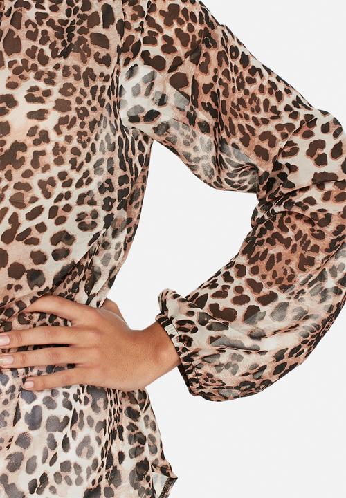 dailyfriday - Sienna keyhole blouse