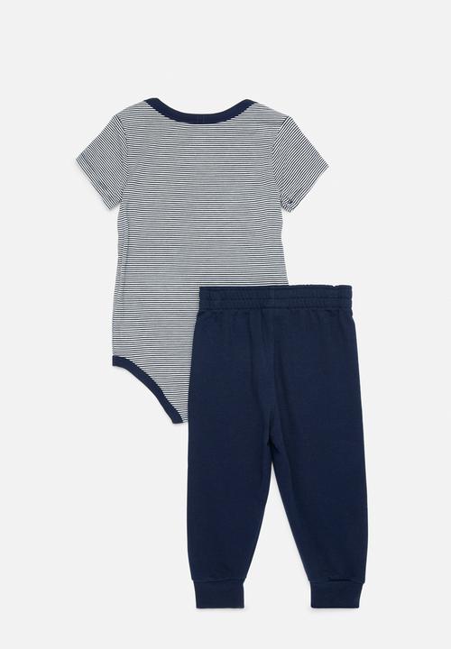 Nike - Nkn 2 pc striped ss bsps - midnight navy