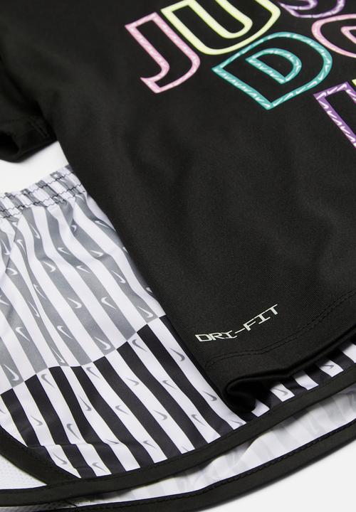 Nike - Nkg femme pop tee & tempo short - black