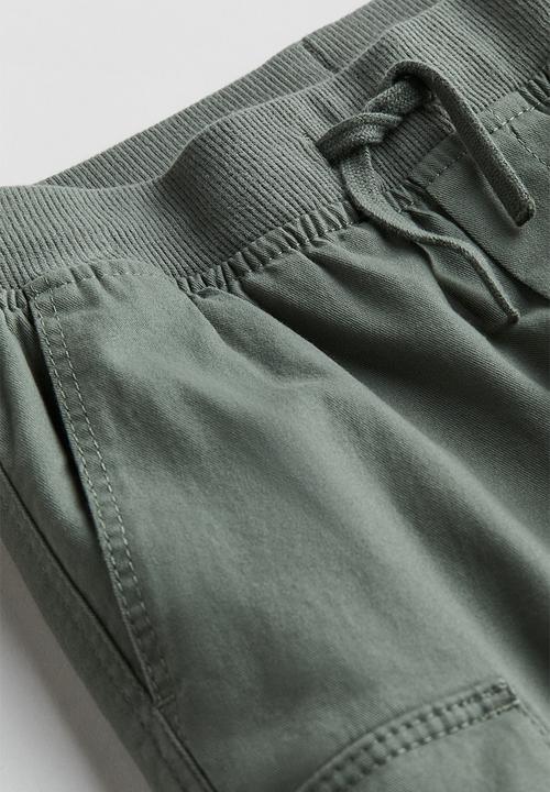 H&M - Cargo trousers - khaki green