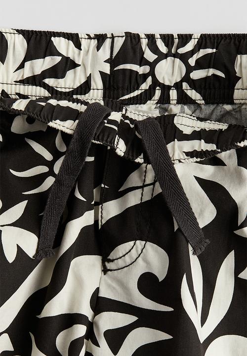 H&M - Cotton pull-on shorts - black patterned