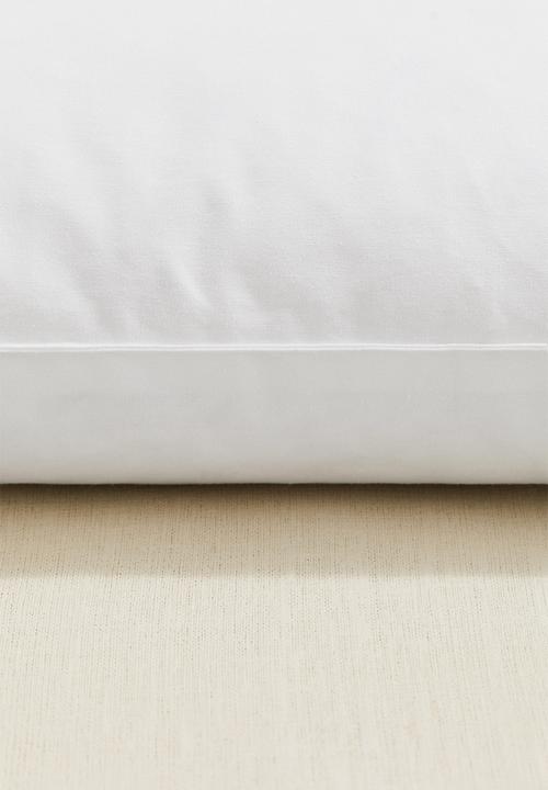 H&M - Feather-filled inner cushion - white