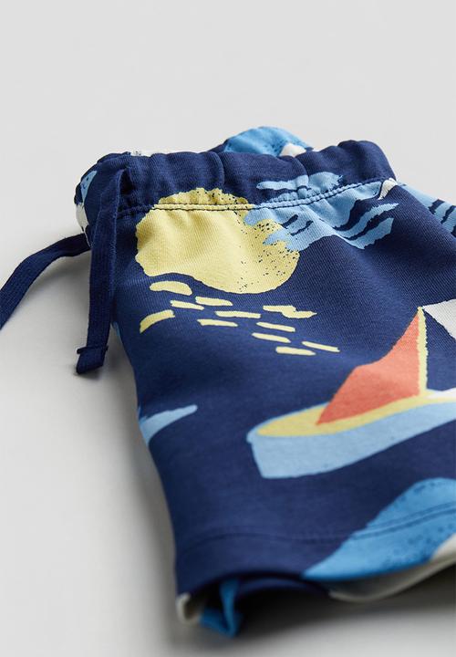 H&M - Printed sweatshorts - dark blue patterned