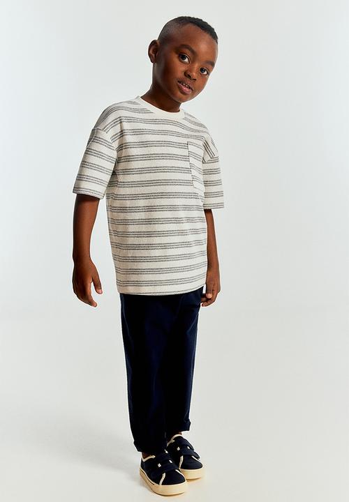 H&M - Chest-pocket T-shirt - white & blue striped