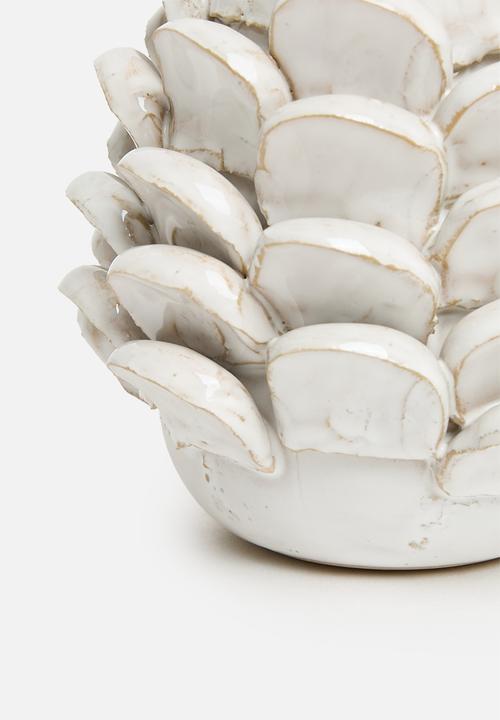 H&S - Pine cone dinner candle holder - cream
