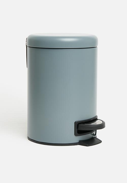 Bathroom Solutions - 3l pedal bin - blue