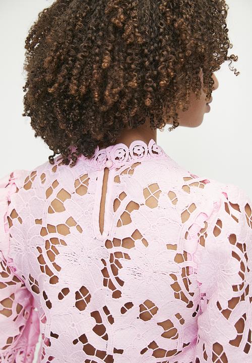 SISSY BOY - Krissy: Scalloped Edged Floral Crochet Blouse - Pink 