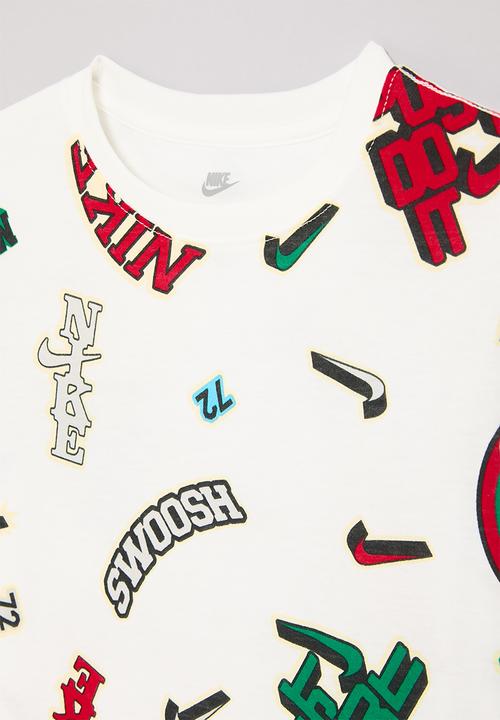 Nike - Nkb varzity aop tee - white