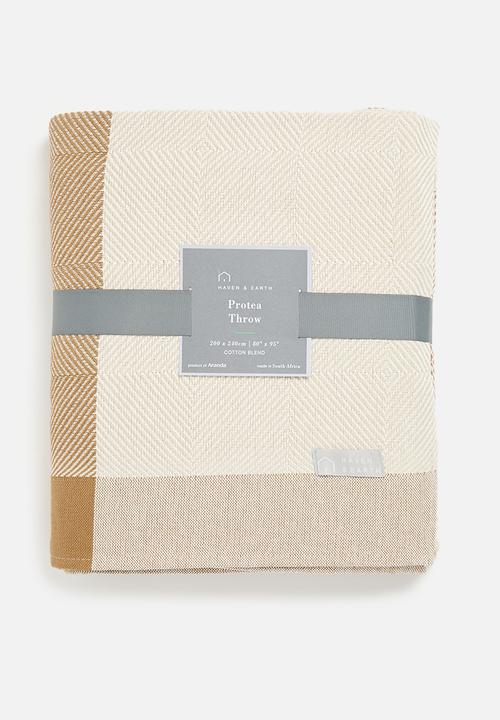 Haven & Earth  - Protea bed throw - leather