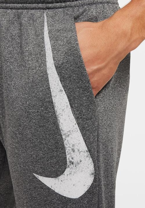 nike therma swoosh pants