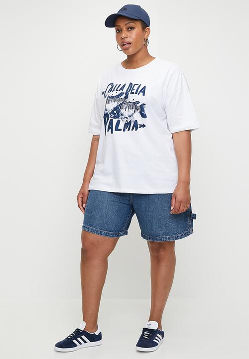 Cotton On - Plus Relaxed Denim Short-Lunar Blue/Carpenter