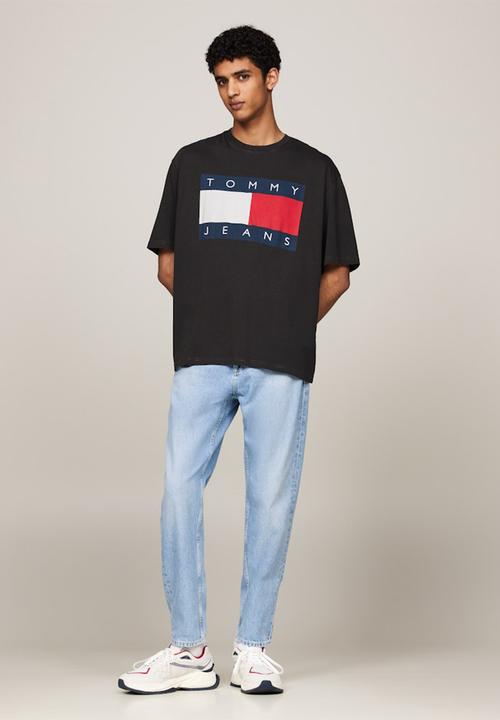 Tommy Hilfiger - Tjm ovz big flag tee ext - black