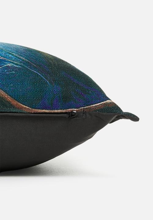 Grey Gardens - Ocean wave cushion cover - blue