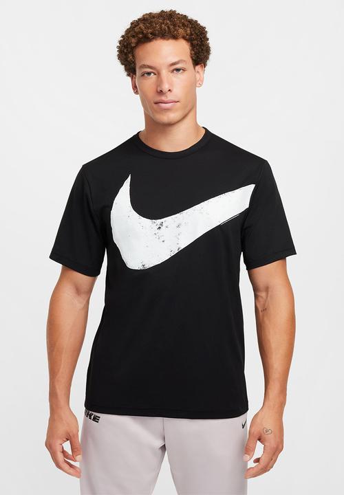 nike swoosh t shirt men
