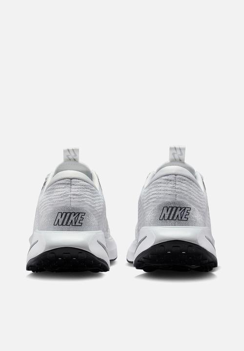 Nike - Nike Motiva PRM