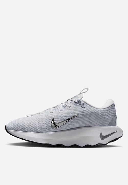 Nike - Nike Motiva PRM