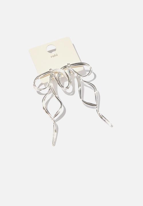 Rubi - Mid charm earrings - silver drop bows