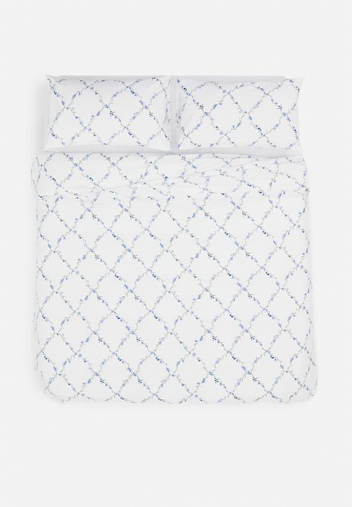Sixth Floor - Floral Trellis Super Soft Duvet Set - blue