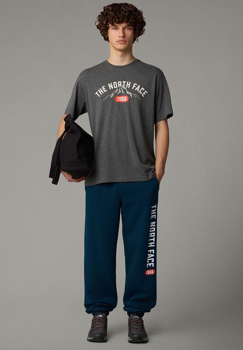 The North Face - M short sleeve tee varsity graphic - tnf medium grey heather 
