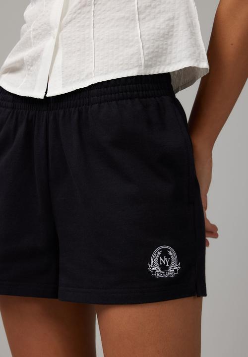Factorie - Cotton Pull On Short - Black /  New York