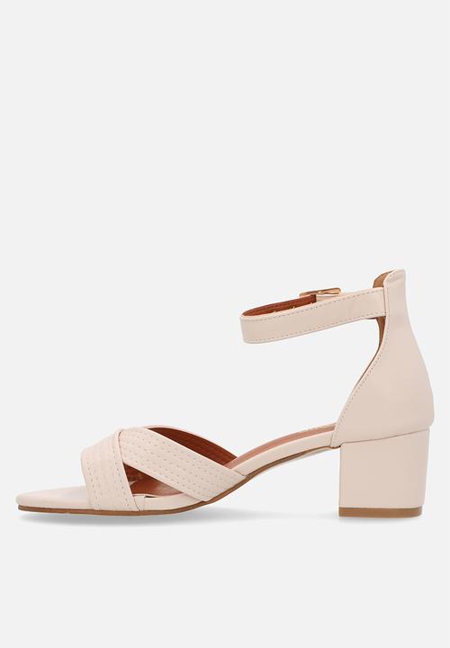 Oxford Street - Crisscross ankle strap - neutral 