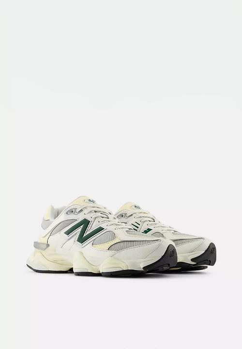 New Balance  - 9060