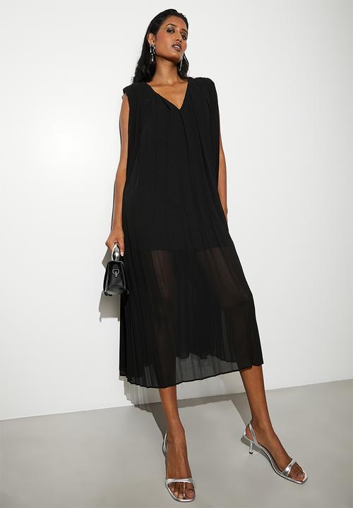 VELVET - V-neck pleated trapeze midi dress - black