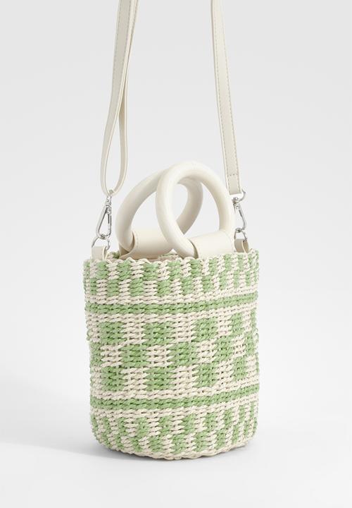boohoo - Circle Handle Straw Cross Body Bag - Green
