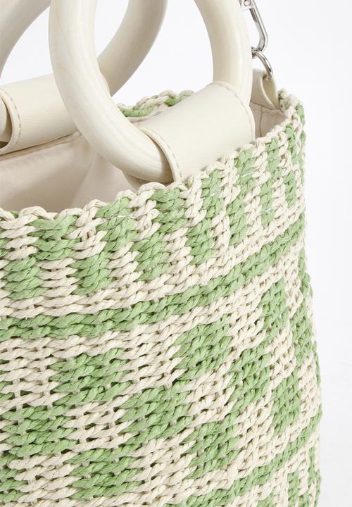 boohoo - Circle Handle Straw Cross Body Bag - Green
