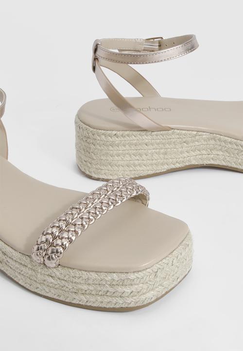 boohoo - Double Plait Flatform Sandals - Gold