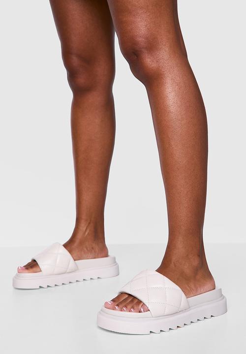 boohoo - Quilted Chunky Sliders