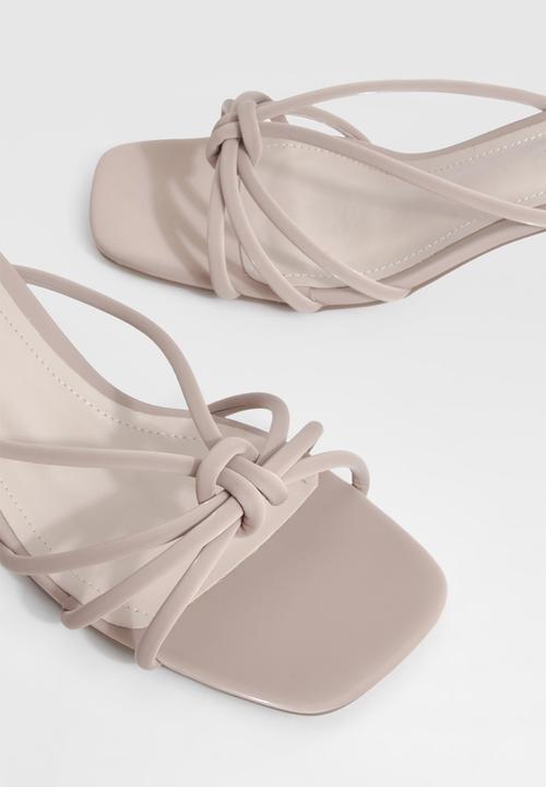 boohoo - Knot Detail Flat Heeled Mules