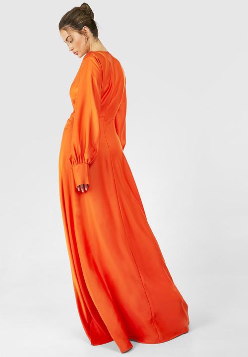 boohoo - Satin Twist Front Maxi Dress - Orange