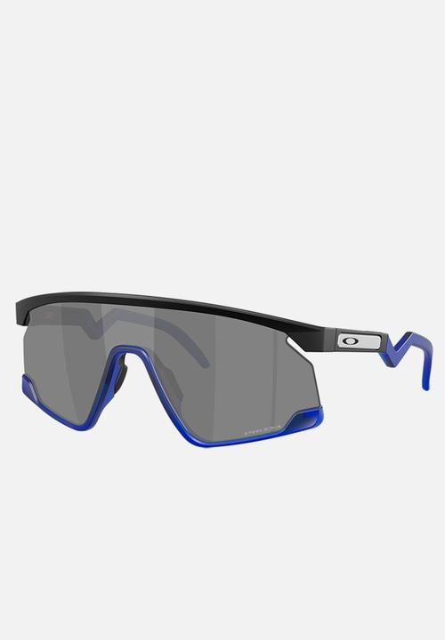 Oakley - Bxtr - Matte Black