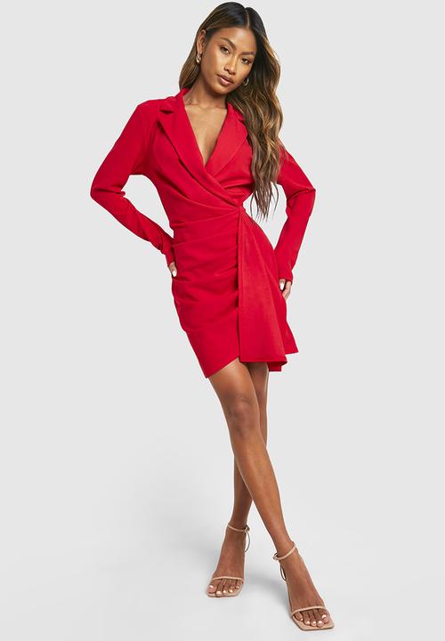 boohoo - Ruched Drape Long Sleeve Blazer Dress - Red