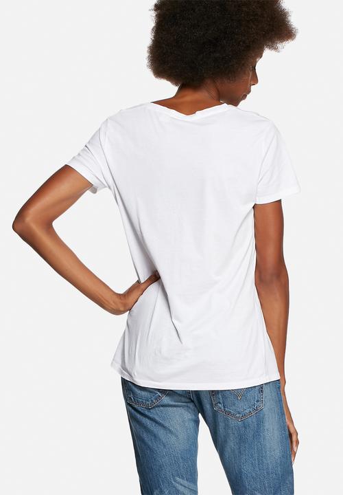 Levi’s® - Perfect V-neck tee