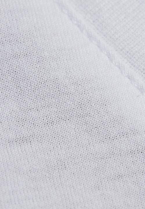 Levi’s® - Perfect V-neck tee