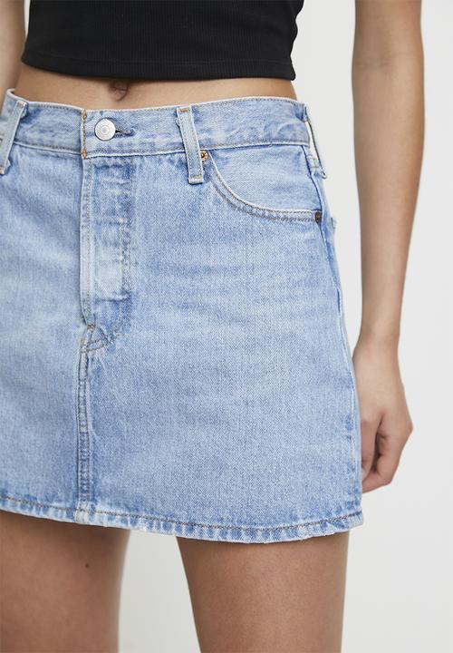 Levi’s® - Icon Skirt Za - Front And Center