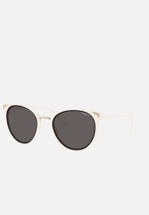 Vogue Eyewear - VO Butterfly - Full Ivory