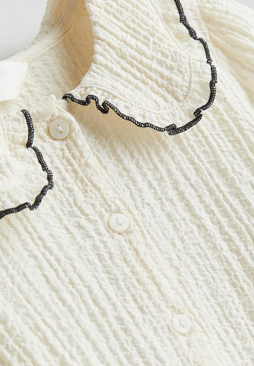 H&M - Collared blouse - cream