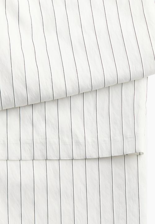 H&M - Pull-on culottes - white pinstriped