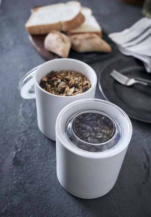 Yamazaki - large ceramic canister - white