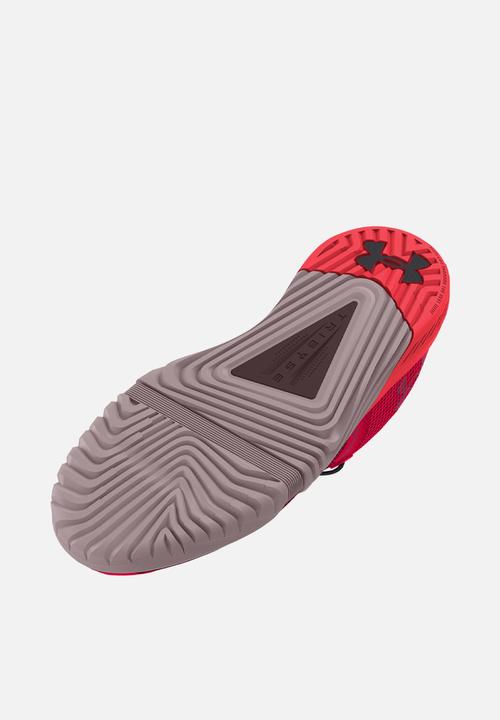 Under Armour - TriBase Reign 6