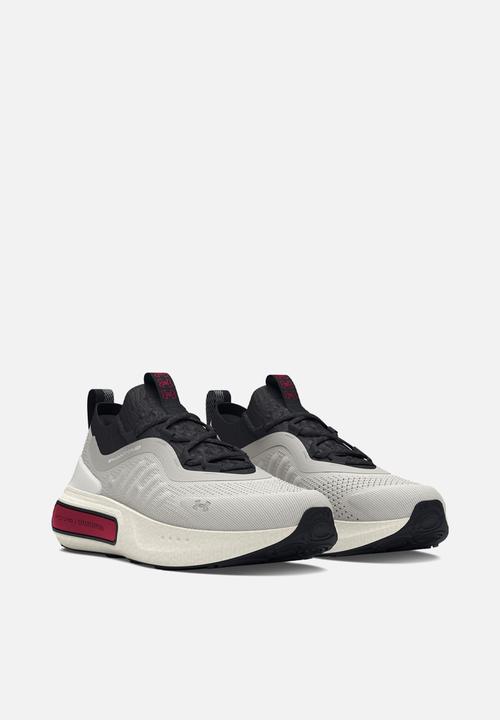 Under Armour - Phantom 4
