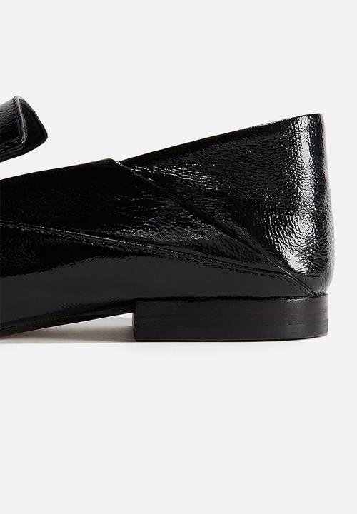 H&M - H&M Studio: Crackled-finish leather loafers - black