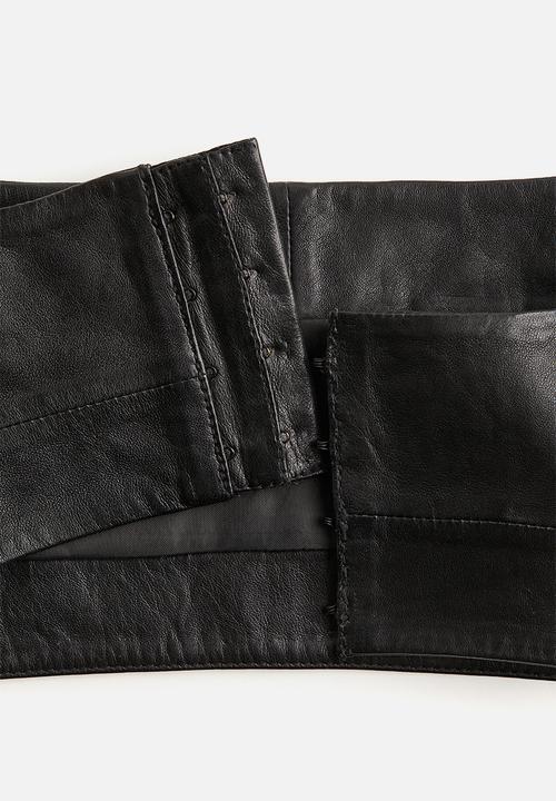 H&M - H&M Studio: Leather crop top - black