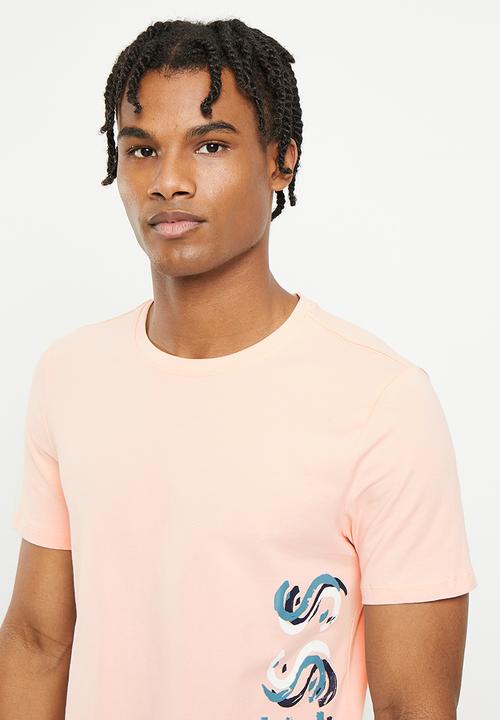 GUESS - Short sleeve T-shirt - pink